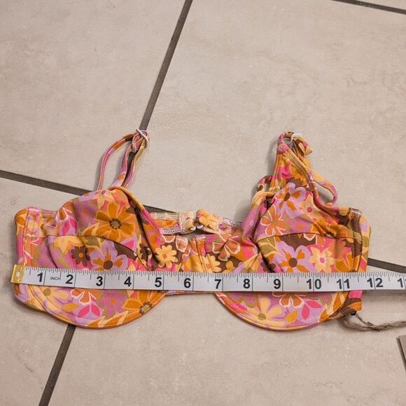 NWT Stone Fox Swim SET Conch Top and Bijou Bottom Retro Pop Floral Reformation L - Picture 4 of 14